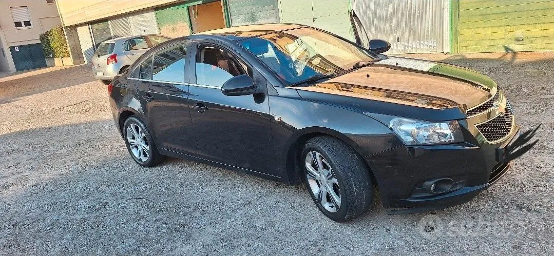 Chevrolet Cruze 2010 photo 3