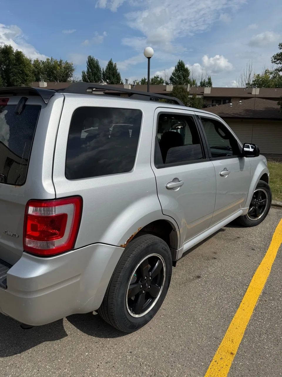 Ford Escape 2009 photo 2
