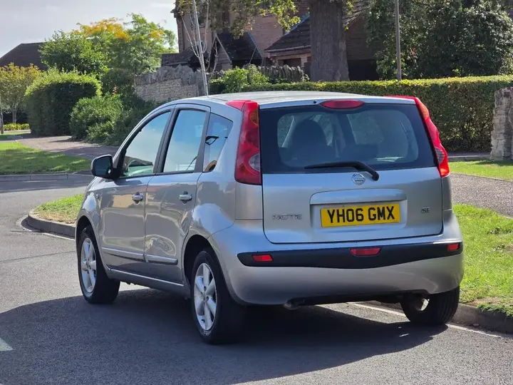 Nissan Note 2006 photo 3