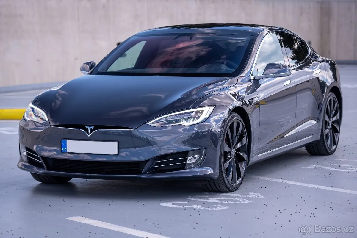 Tesla Model S 2018 photo 4