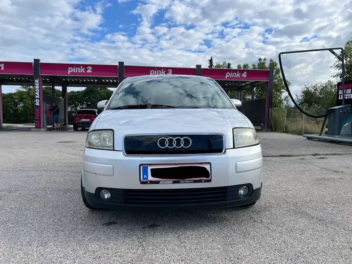 Audi A2 2000 photo 2