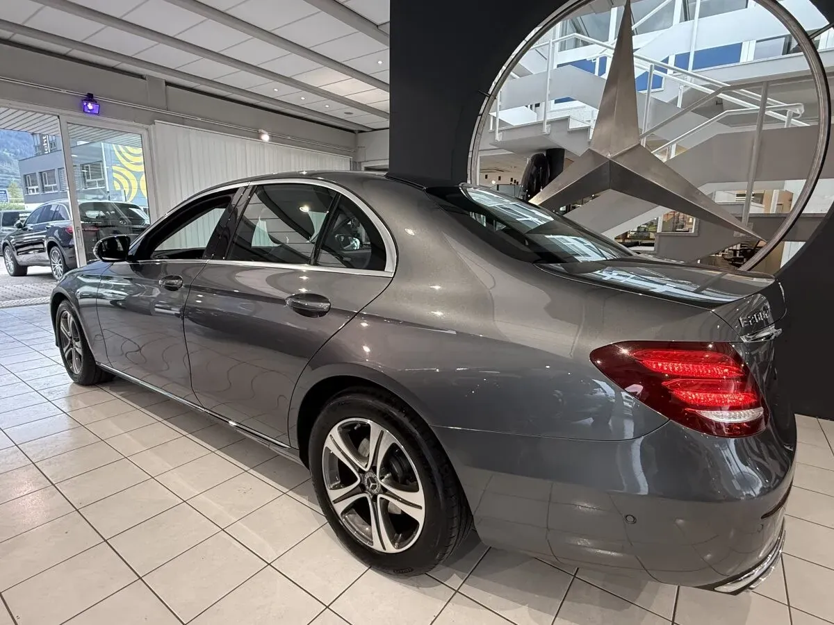 Mercedes-Benz E-Class 2018 photo 3