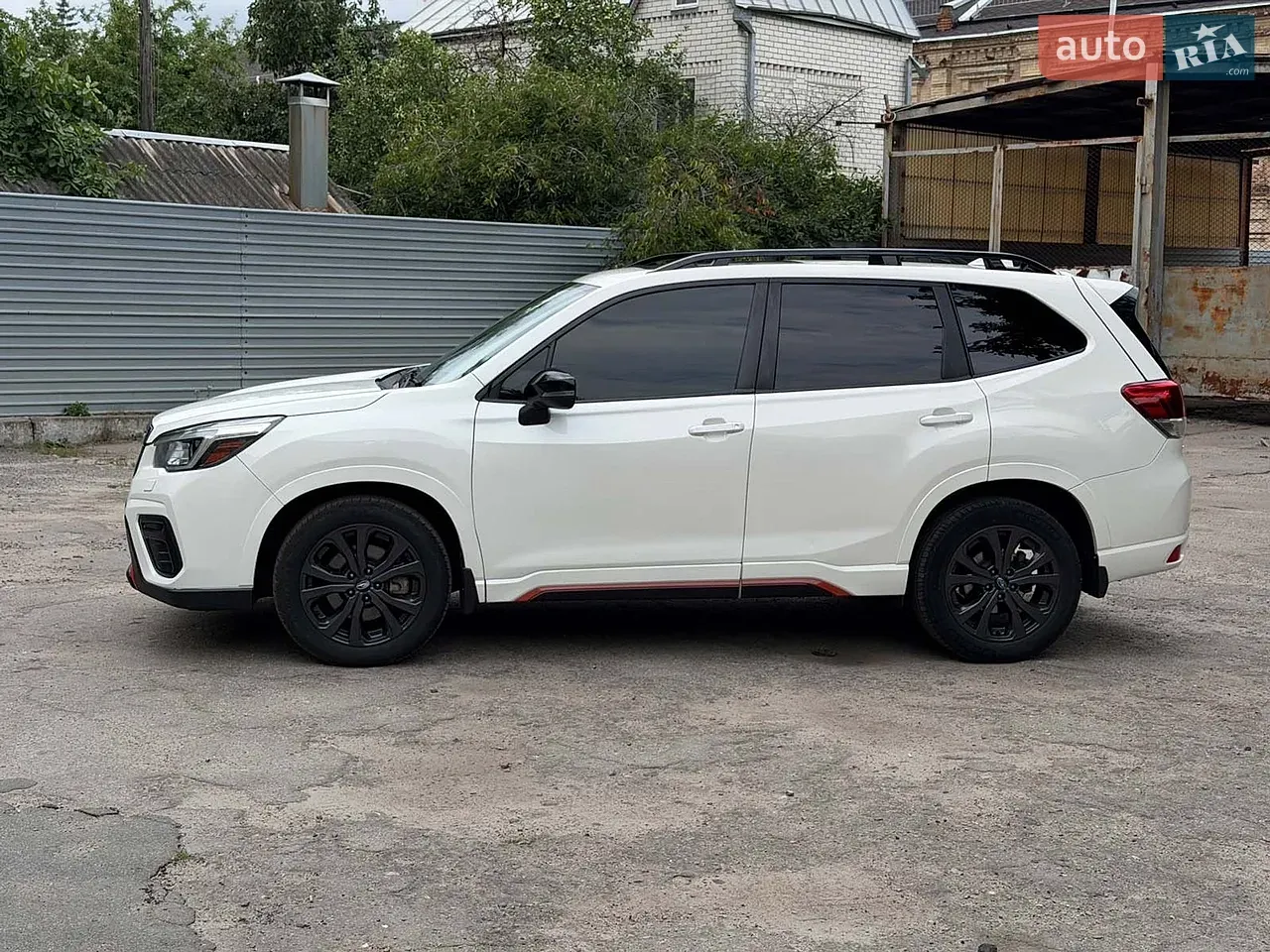 Subaru Forester 2018 photo 4