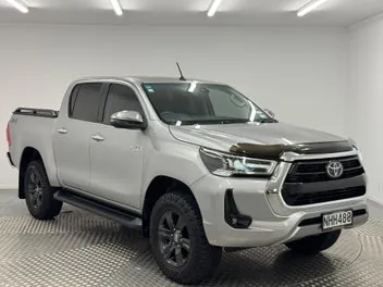 Toyota Hilux 2021 photo 2