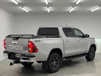 Toyota Hilux 2021 photo 4