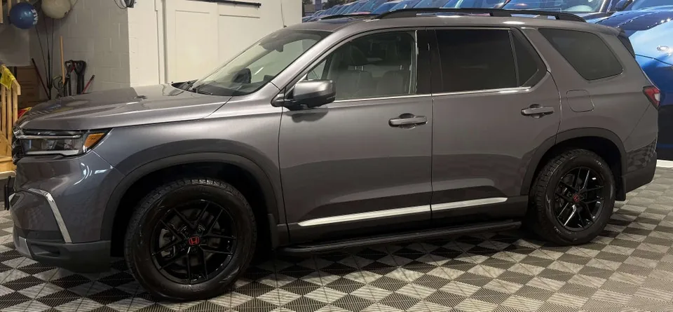 Honda Pilot 2024 photo 2