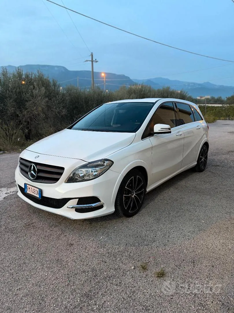 Mercedes-Benz B