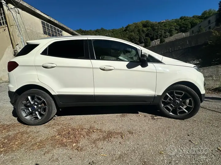 Ford Ecosport 2016 photo 5