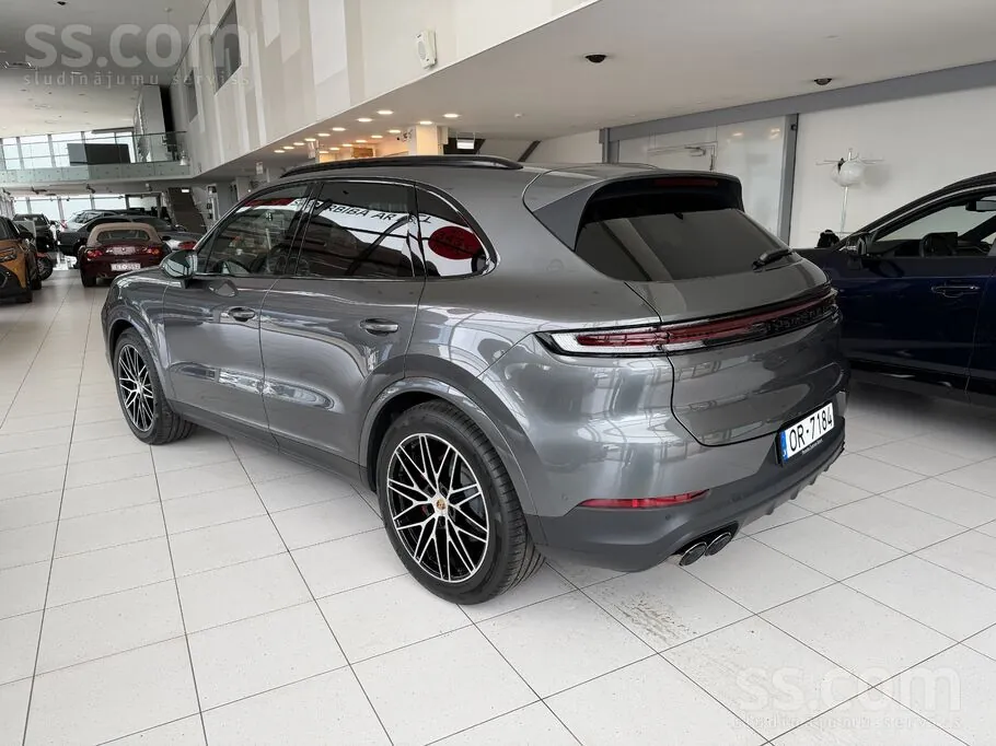 Porsche Cayenne 2023 photo 5