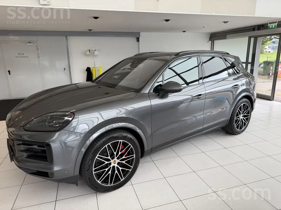 Porsche Cayenne 2023 photo 4