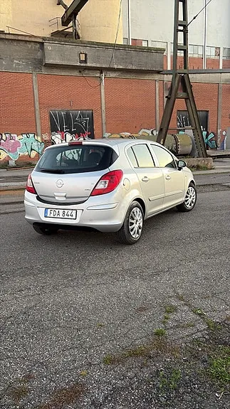Opel Corsa 2007 photo 2