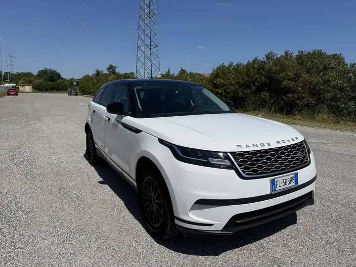 Land Rover Range Rover Velar 2017 photo 4