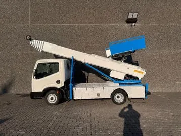 Nissan Cabstar