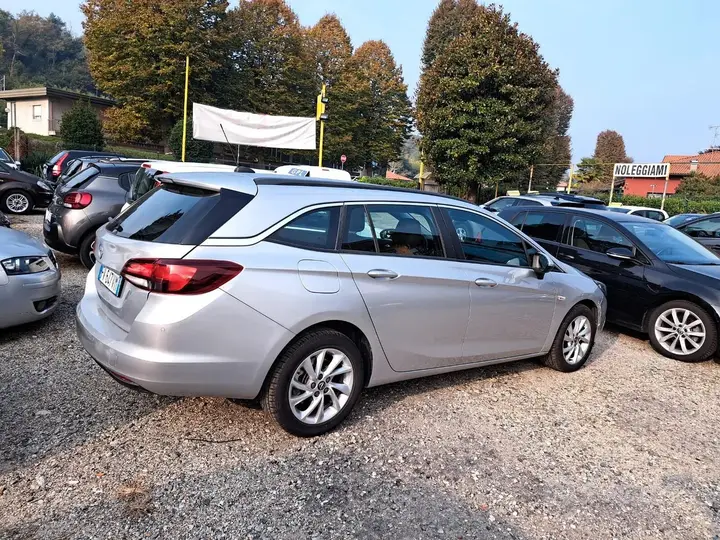 Opel Astra 2019 photo 5