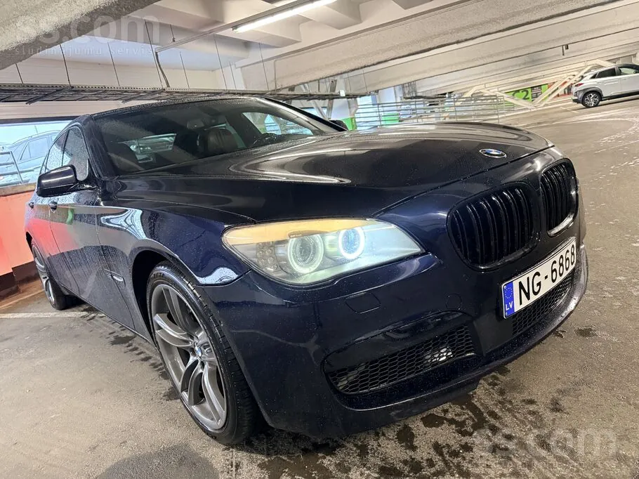 BMW 740Xd 2011 photo 4