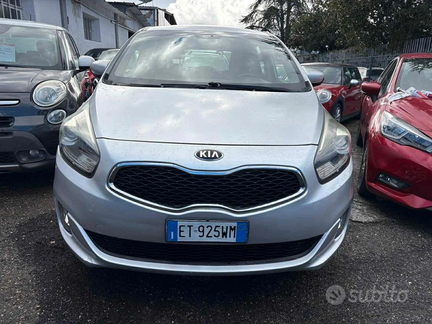 Kia Carens 2014 photo 2