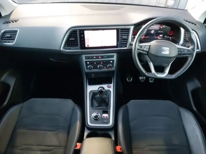 Seat Ateca 2023 photo 3
