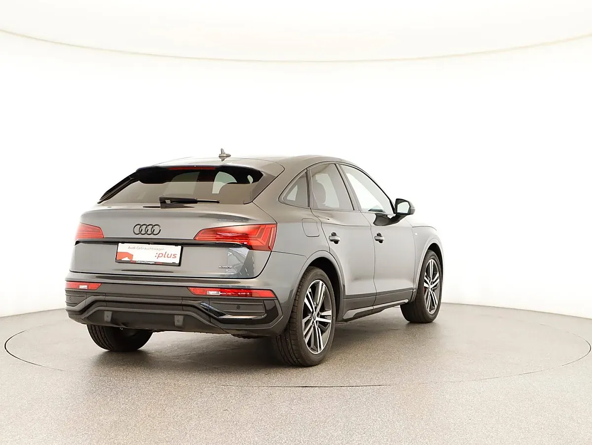 Audi Q5 2024 photo 3