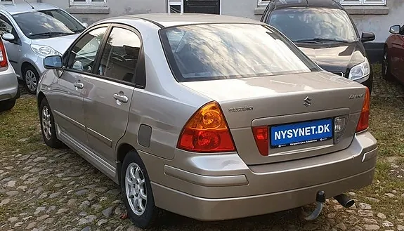 Suzuki Liana 2005 photo 5