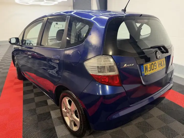 Honda Jazz 2009 photo 5