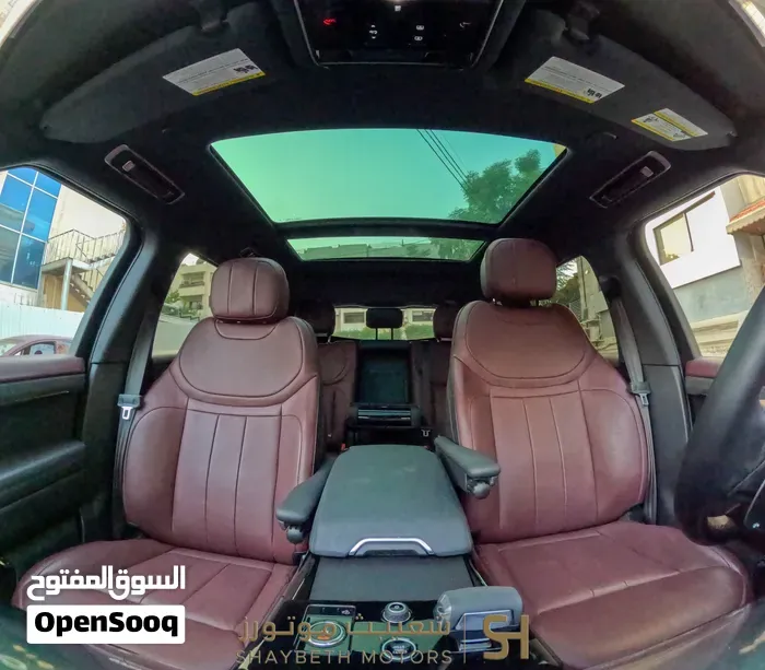 Land Rover Range Rover Sport 2023 photo 2