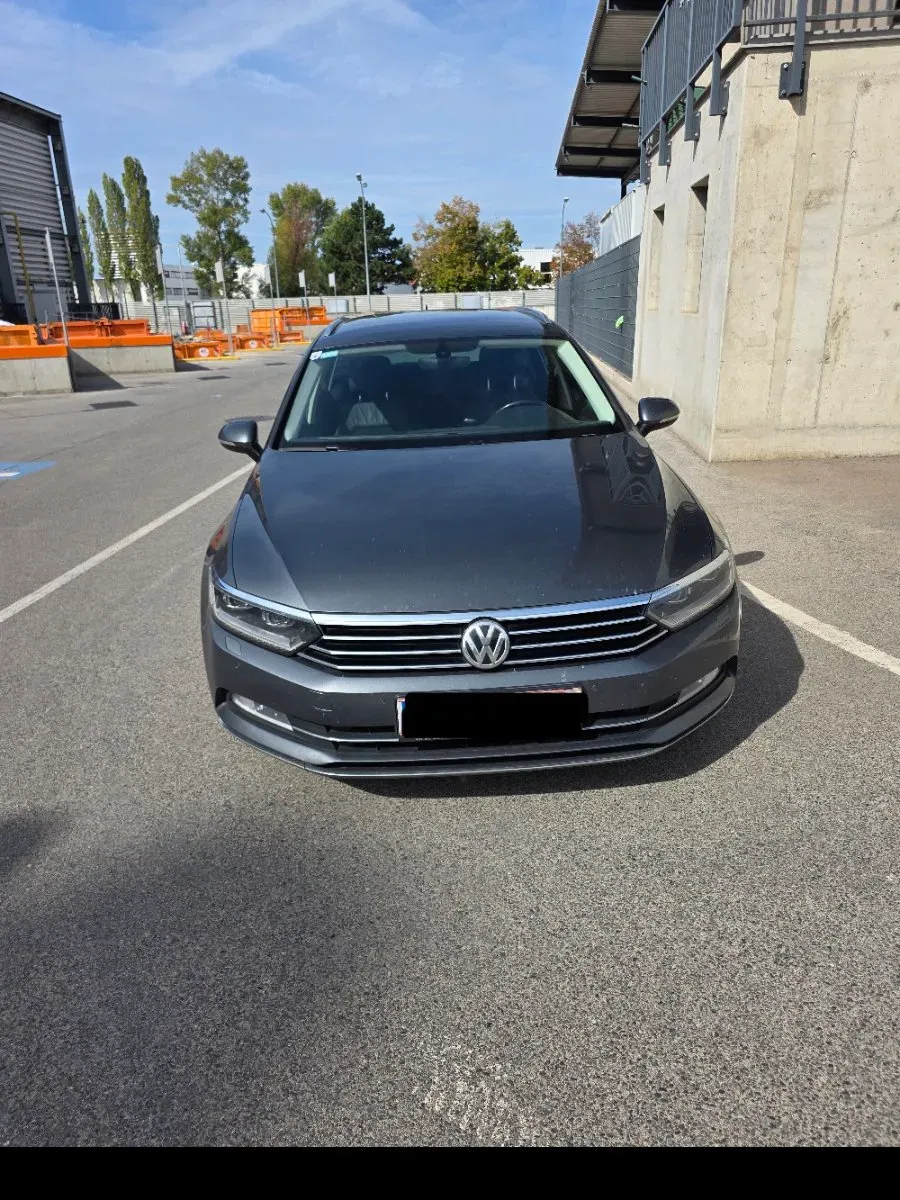 Volkswagen Passat 2015 photo 2