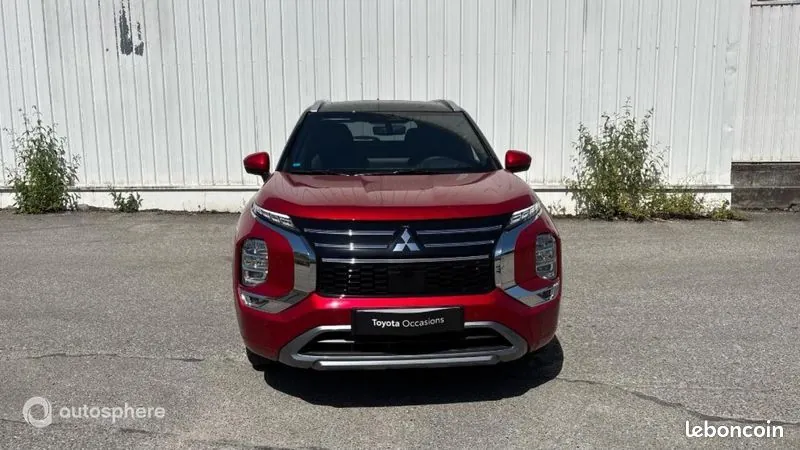 Mitsubishi Outlander 2025 photo 2