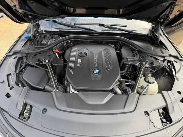 BMW 7 Series 2017 photo 4