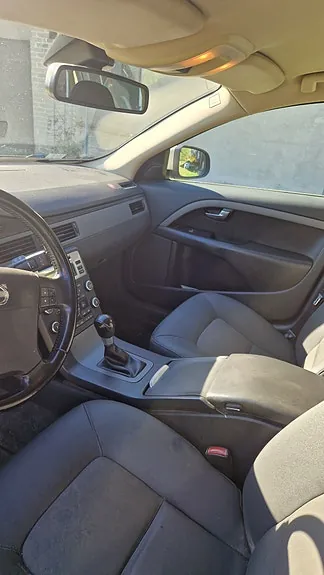 Volvo V70 2009 photo 5