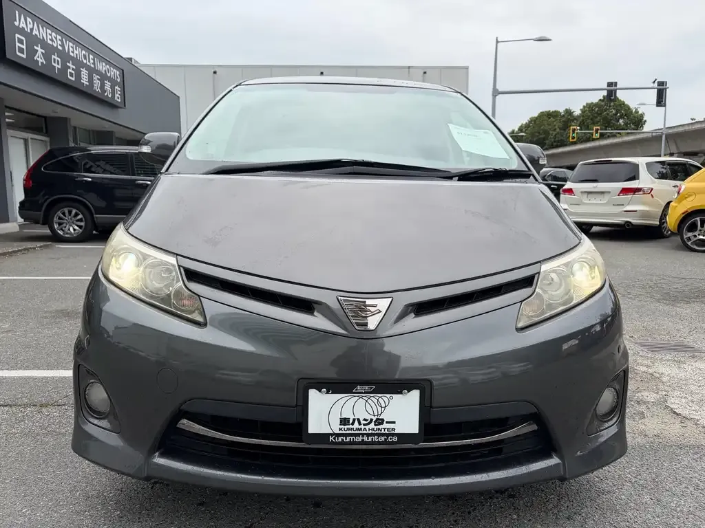 Toyota Estima 2009 photo 2