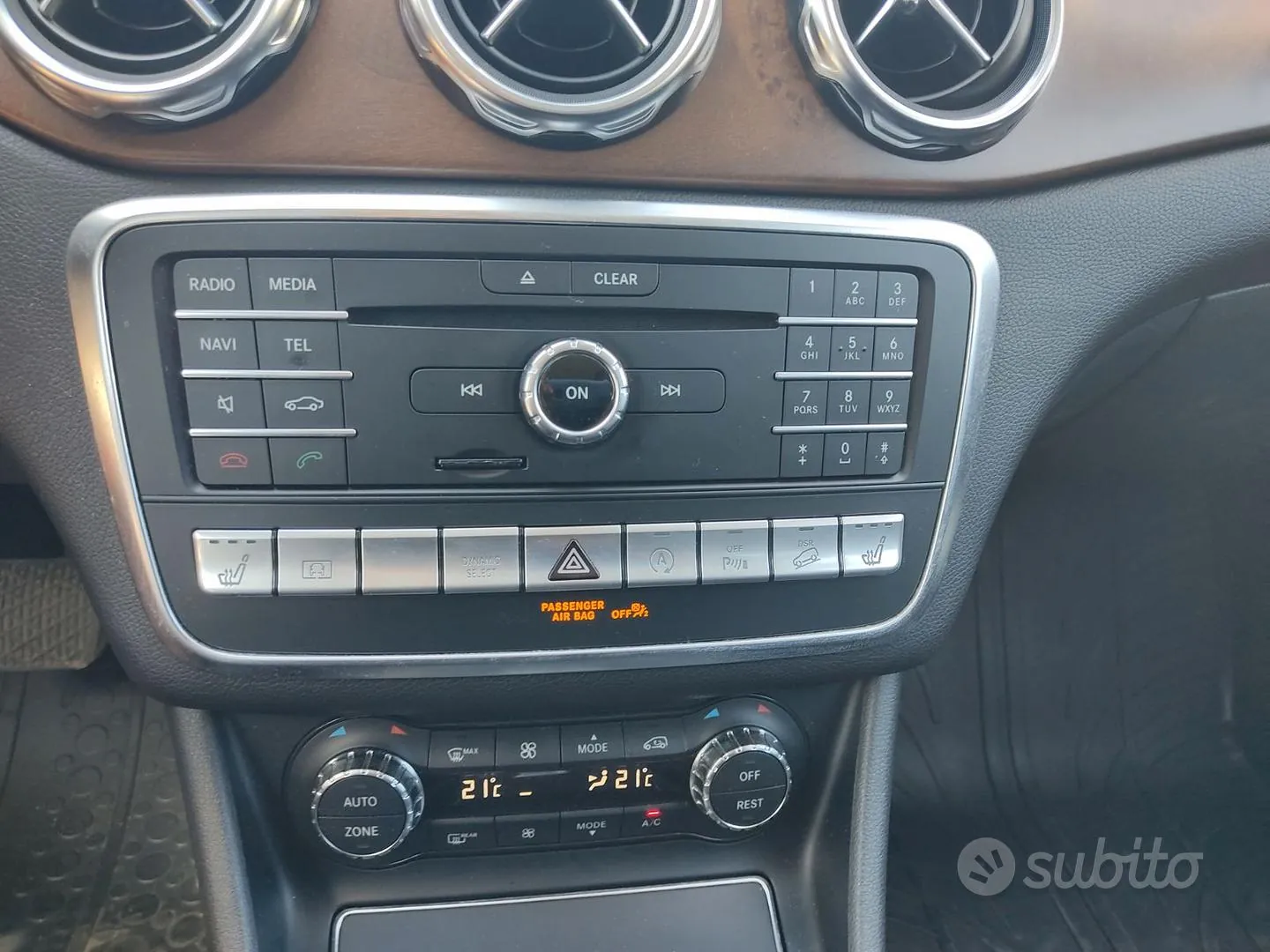 Mercedes-Benz Gla 2017 photo 2