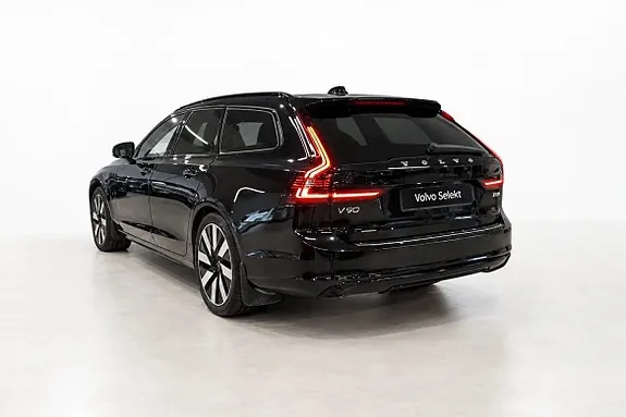 Volvo V90 2025 photo 2