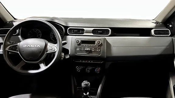 Dacia Duster 2023 photo 4