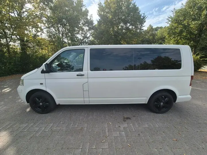 Volkswagen T5