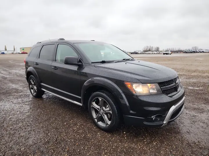 Dodge Journey 2015 photo 2