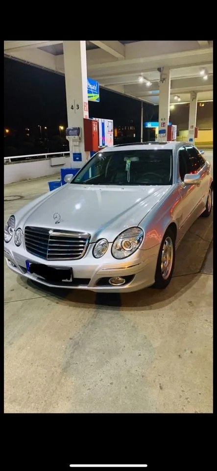 Mercedes-Benz E280
