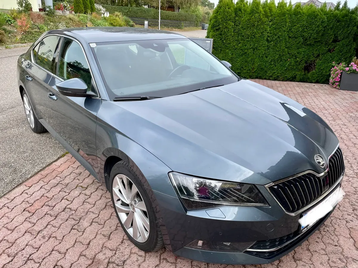 Skoda Superb 2015 photo 3