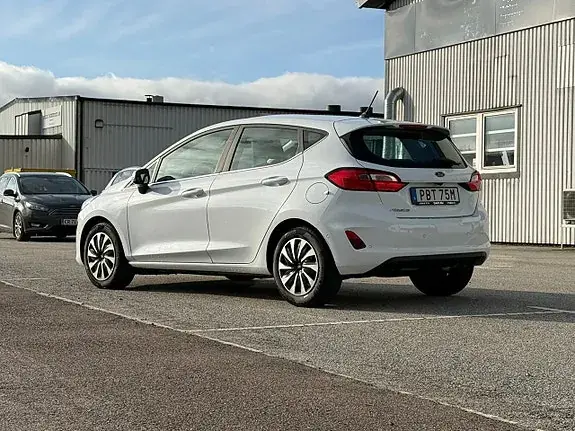 Ford Fiesta 2022 photo 2