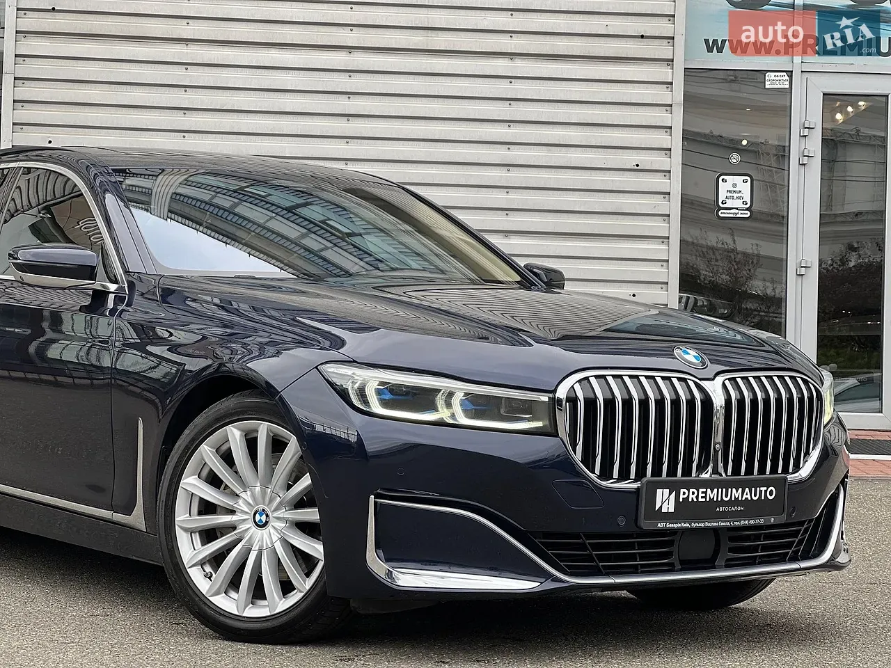 BMW 7 Series 2019 photo 4