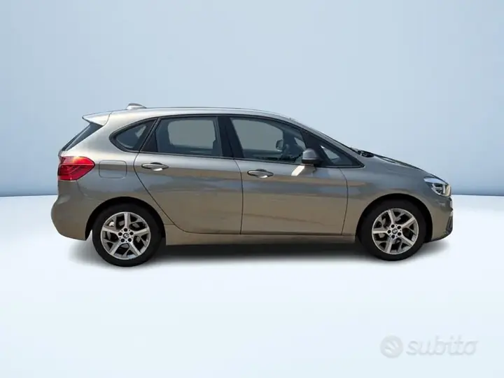 BMW 2 Series Active Tourer 2015 photo 4