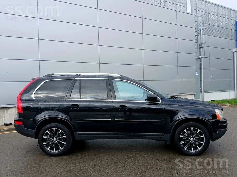 Volvo Xc90 2010 photo 2