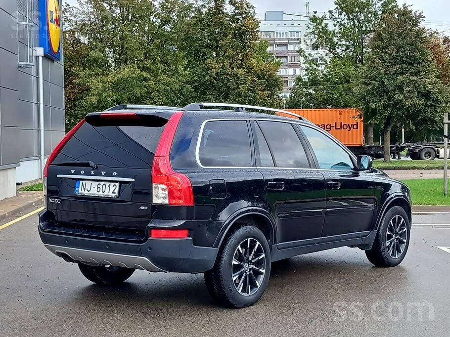 Volvo Xc90 2010 photo 3