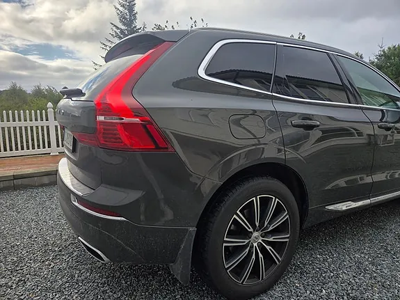 Volvo Xc60 2019 photo 2