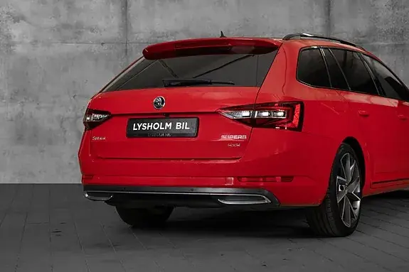 Skoda Superb 2017 photo 3