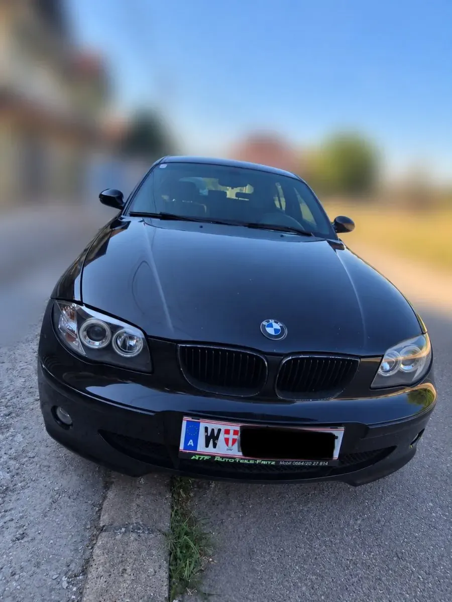 BMW 1 Series 2006 photo 2