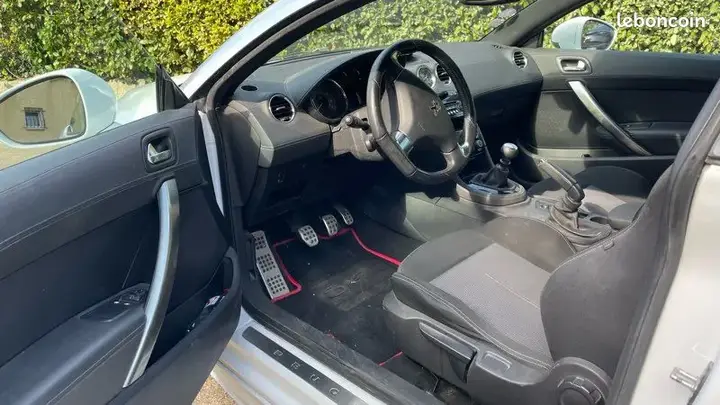 Peugeot Rcz 2013 photo 3