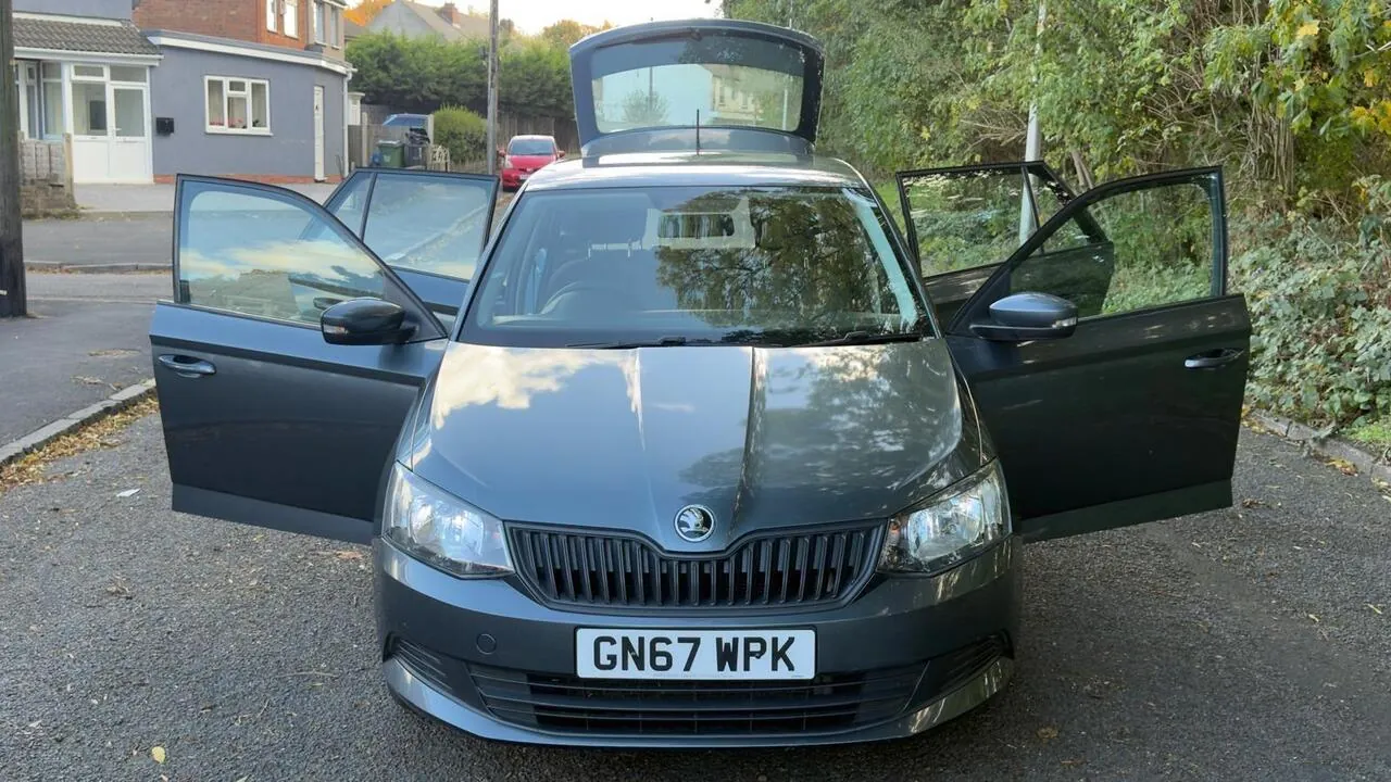 Skoda Fabia 2017 photo 3