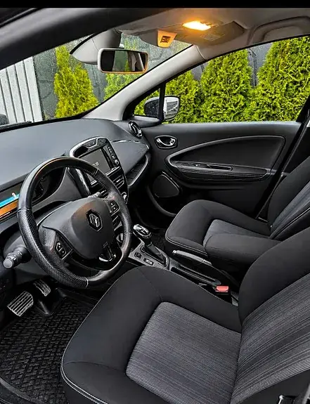 Renault Zoe 2018 photo 2