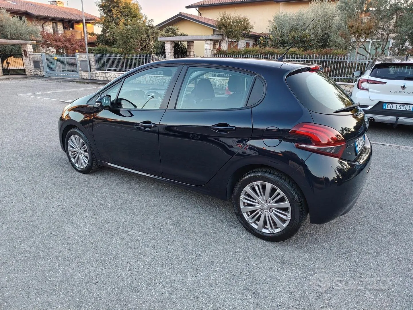 Peugeot 208 2016 photo 4