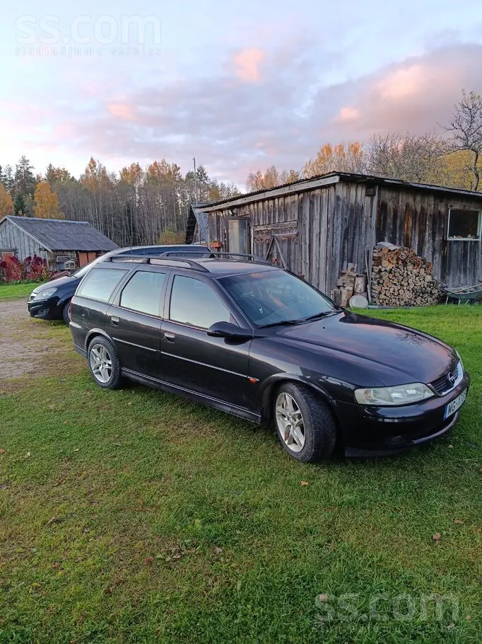 Opel Vectra 2002 photo 2